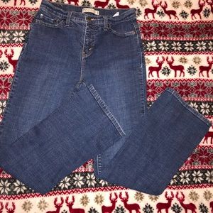 Levis 512 Perfectly Slimming Bootcut Blue Jeans